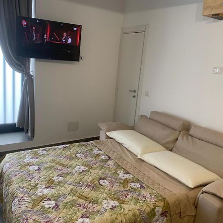 Binario82 Villa คาตาเนีย ภายนอก รูปภาพ